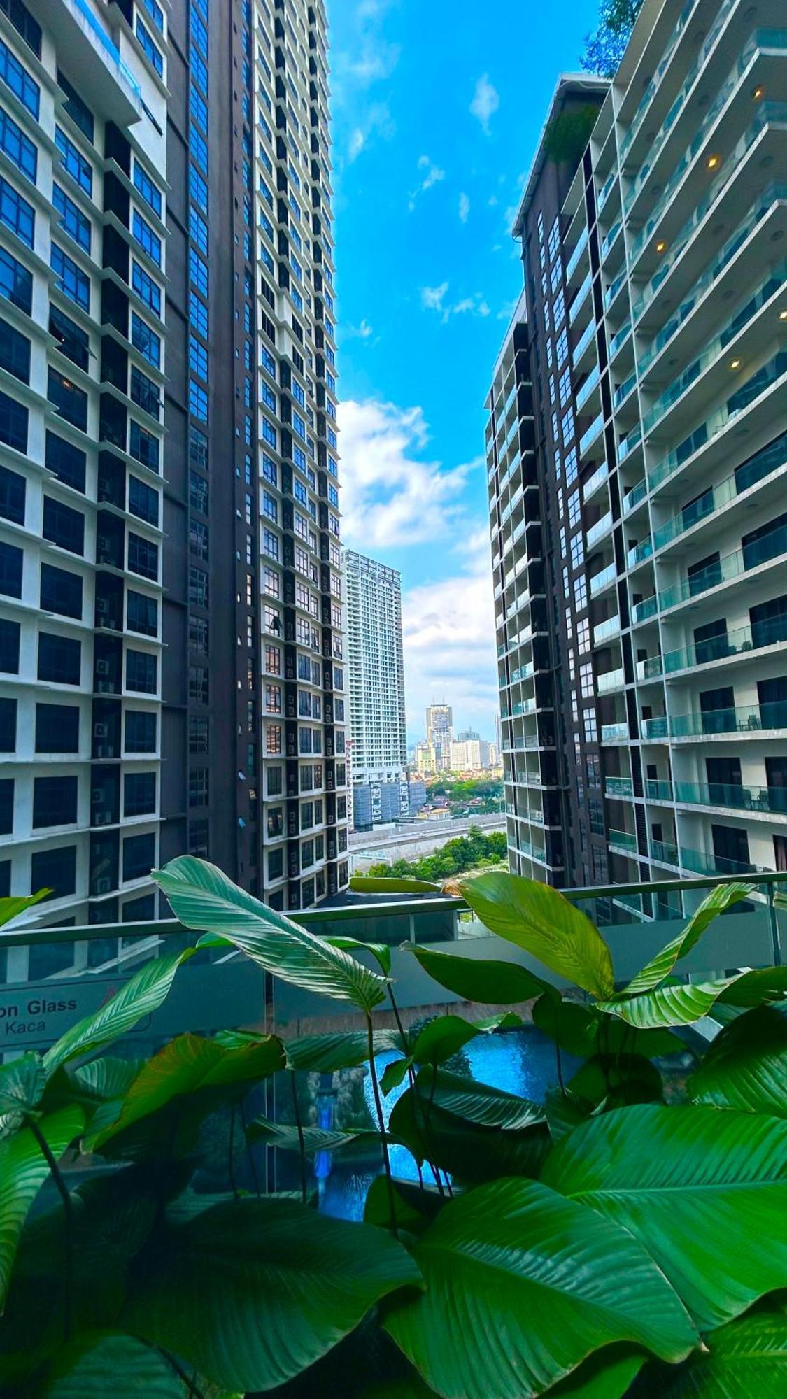 Summer Suites Klcc By Impexia كوالالمبور المظهر الخارجي الصورة