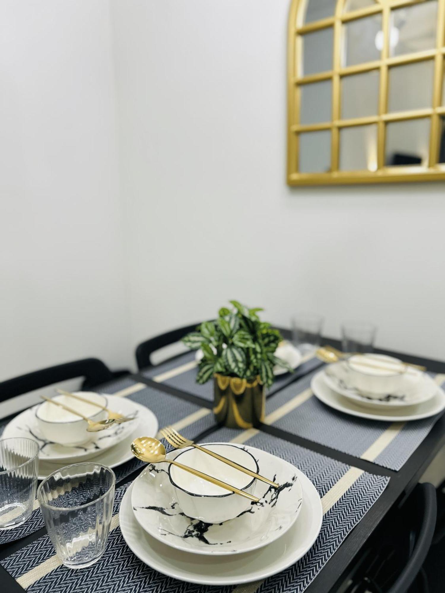 Summer Suites Klcc By Impexia كوالالمبور المظهر الخارجي الصورة